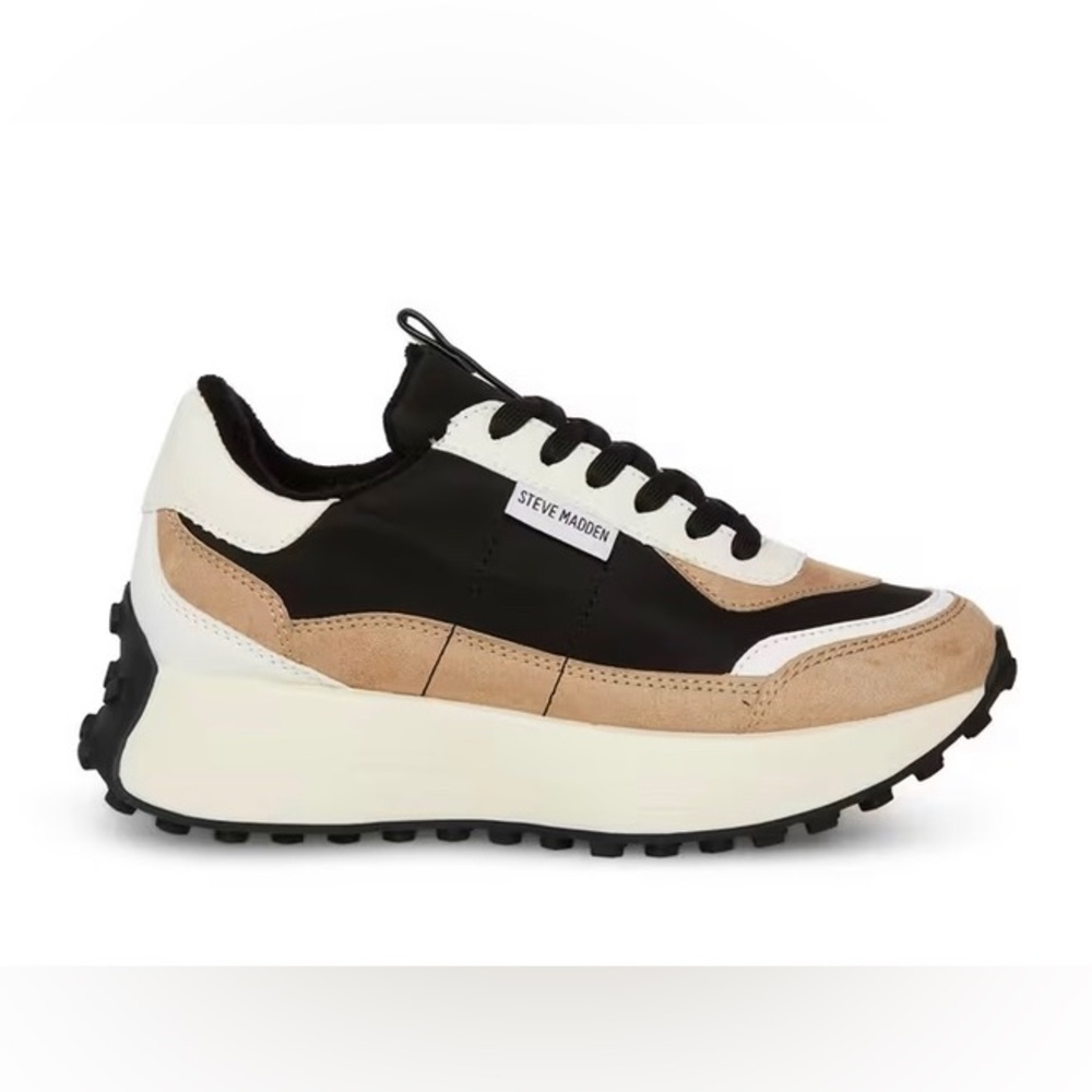Steve Madden Diversion Sneakers 
Perfect for your edgy look 🔥
